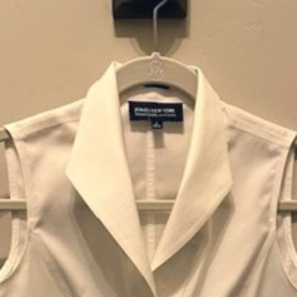Jones New York White Sleeveless Button-Down Blouse-SIZE4-NWT - Picture 6 of 6